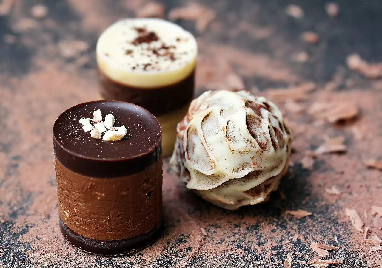 Mit Früchten gefüllte Desserts: Der perfekte Sommergenuss